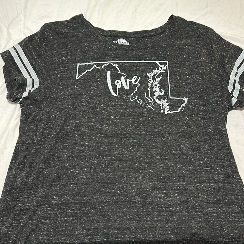 Home Free Women  Black and Gray Short Sleeve Shirt  Size XLarge 16-18 - Picture 2 of 4